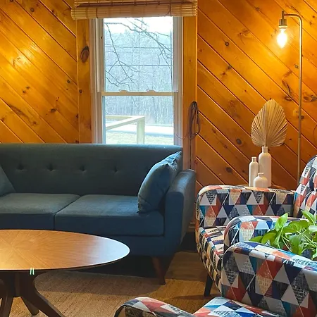 Cozy Cottage With Jacuzzi And Fire Pit And Reading Nook! Livingston Manor Exterior photo