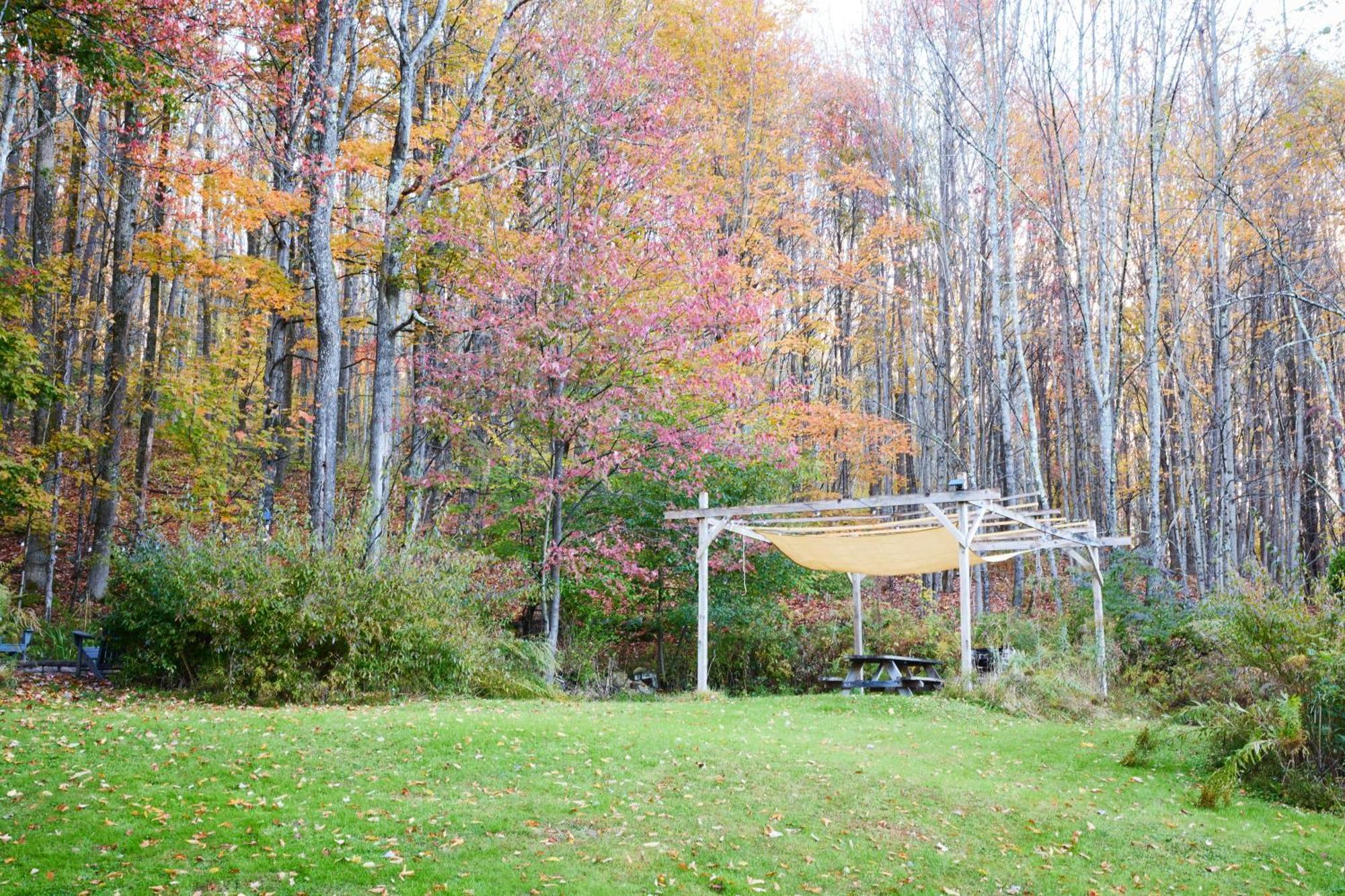 Сasa de vacaciones Cozy With Jacuzzi And Fire Pit And Reading Nook! Livingston Manor
